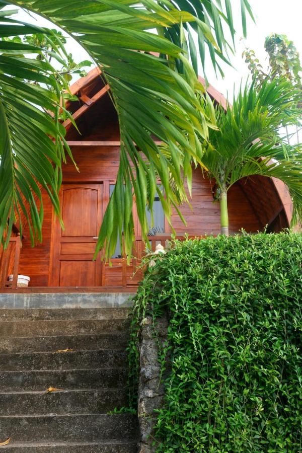 Light Blue Villa Tepus 外观 照片